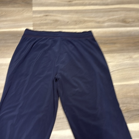 GapFit Navy Activewear pants size small - Picture 9 of 9